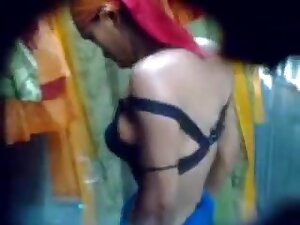 Next Bhabhi In Shower