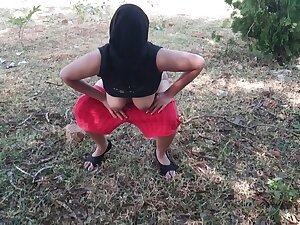 Indian Muslim Bhabhi Outdoor Public Doing Nude Yoga