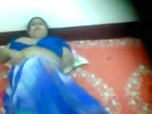 Aunty Showing Big Boobs Pussy And Dick Rub On Boobs