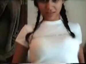 Gypsy hotty playing with herself