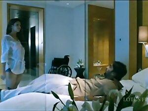 Nayanthara Hot