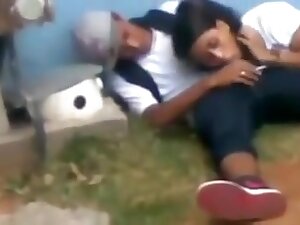 Gf Sucking Friend Dick - Friends Caught With Mobile