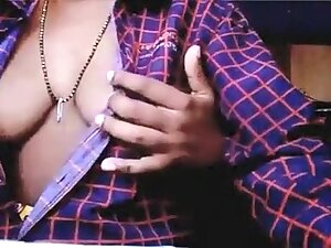 Hot Desi Aunty Exotic Tits