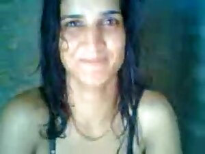 Shy Girl Show Her Pussy And Ass