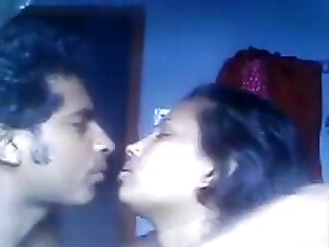 Chubby indian slut sucks and fucks with horny guy