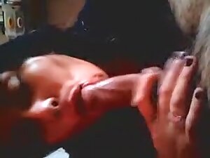 Deli Girl Chtra Giving Blowjob To Boss2