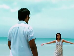 Disha Pandey Hot Bikini Song
