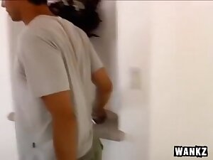 MILF Gets Help After Car Breaks Down In Mexico