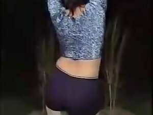 Hot pakistani phudi mujra