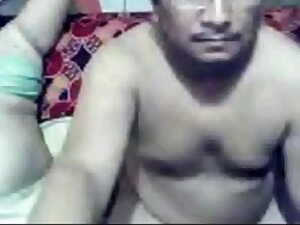 mature on very old webcam recording