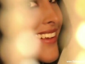India Girl Dancing Free Massage Session For Woman