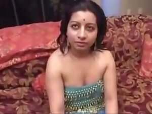 Amateur - Indian Mature Bareback MMF Threesome