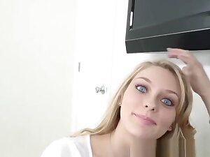 Arya Fae Found Out Her Stepbrother was Secretly Filming Her