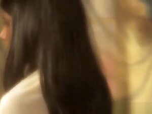 She Knows How to Expose Her Sexy Body