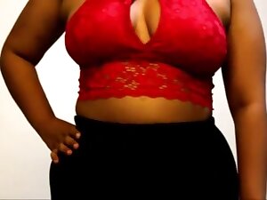 Indian slutty wife knows how to blow the cock