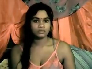 Indian girl reveals her body