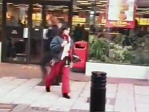 Aisha with british man