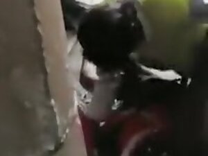 Caught! Indian Building worker Fucking a Women on site