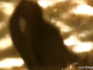 Brunette Bolly Babe Is Looking Fine Today