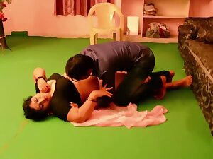 desi aunty huge boobs romance with young boy