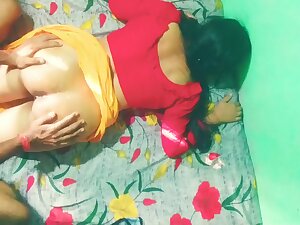 Bhabhi Ko Ulta Kar Ke Gand Ki Malish Ki Or Payas Bujhai